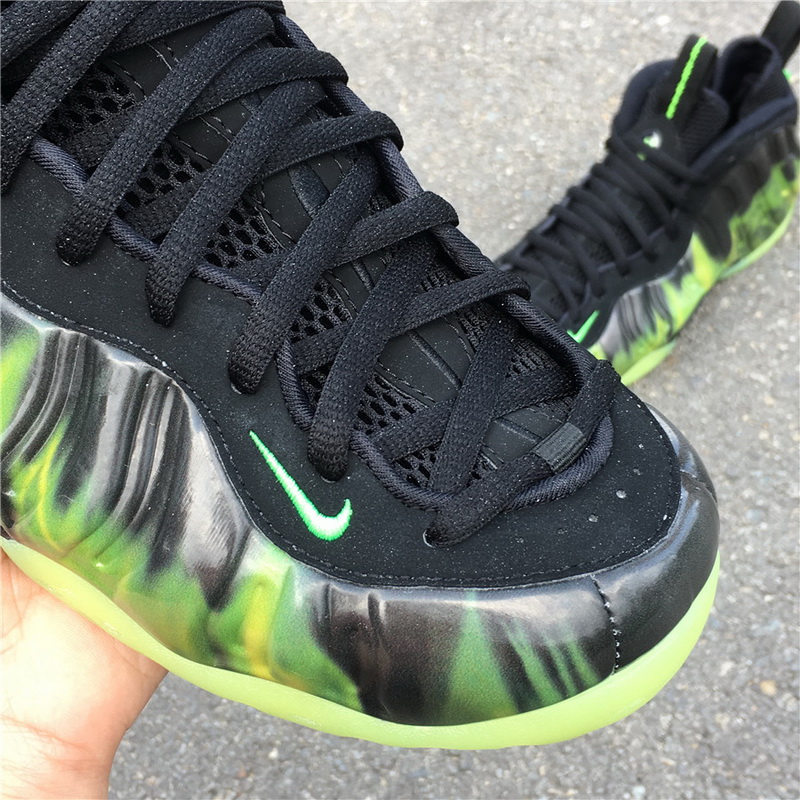 Authentic Nike Air Foamposite One Paranorman